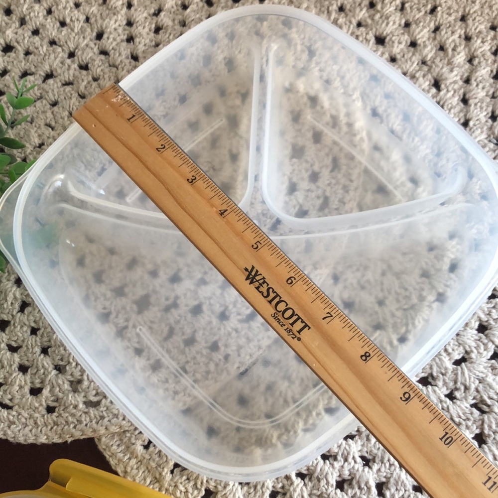 LOCK & LOCK Food Storage Container - Picture 6 of 10